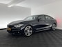 BMW 4-Serie Gran Coupe 420i M-Sportpack High Executive Edition (INCL-BTW) Aut. *LEATHER | FULL-LED | DIGI-COCKPIT | HIFI-SOUND | HEATED-SPORTSEATS | DAB+ | CAMERA | SHIFTPADDLES | PRIVACYGLASS | HEAD-UP | TOWBAR | KEYLESS | CARBON-INLAY | 19''ALU*