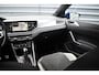 Volkswagen Polo 2.0 TSI GTI 200pk | Pano | ACC | Beats | Camera | 18'' Wielen | Stoelverwarming | CarPlay |
