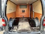 Volkswagen Transporter 2.0 TDI L2H1 140pk Airco Cruise control Trekhaak 2500kg trekgewicht Telefoonvoorbereiding Achterruitrij camera 2-Persoons Parkeerhulp achter Euro 5 Bestel