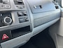 Volkswagen Transporter 2.0 TDI L2H1 140pk Airco Cruise control Trekhaak 2500kg trekgewicht Telefoonvoorbereiding Achterruitrij camera 2-Persoons Parkeerhulp achter Euro 5 Bestel