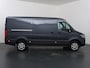 Mercedes-Benz Sprinter 317 CDI | Aut. | L2 H1 | SELECT | ACHTERUITRIJCAMERA | NAVIGATIE | CRUISE CONTROL | TREKHAAK | BETIMMERDE LAADRUIMTE | 3-ZITS | LICHT -/ REGEN SENSOR | CERTIFIED