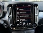 Volvo XC40 T4 211PK Recharge Plus Dark| Panodak| Camera| H&K Sound| Elek.