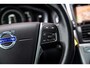 Volvo XC60 2.0 T5 FWD Polar+ | Unieke KM-Stand | Trekhaak | Memorystoel | Panoramadak | Standkachel | Parkeercamera | Leer | Stoelverwarming |