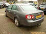 Volkswagen Jetta 2.0 FSI Sportline