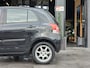 Toyota Yaris 1.3 VVTi Comfort|2e eig|NAP|Airco|Stoelvw|Leder
