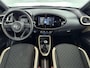 Toyota Aygo X 1.0 VVT-i MT Envy | Apple Carplay / Android Auto | Stoelverwarming | Keyless | LED | Adaptive Cruise | Clima | Parkeersensoren voor/achter | Camera | 17 inch