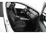 Mercedes-Benz B-klasse 220 Launch Edition Premium Plus Automaat - Memory Seats - Panoramadak - Achteruitrijcamera - Navigatie - Sfeer verlichting - Virena Zekerheidspakket €895,-