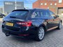 Skoda Superb Combi 1.4 TSI iV 218 pk Business Edition Plus Navigatie Trekhaak Camera Carplay Elek Stoel Stoelverwarming v+a ACC DAB 18 Inch Velgen Canton Audio Getint Glas Plug in Hybride NL Auto
