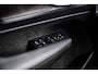 Volvo XC40 Recharge Plus 70 kWh | Adaptieve Cruise Control | Dodehoek Detectie | Stoel en Stuurverwarming | 20” | Nubuck Bekleding |
