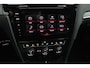 Volkswagen Golf 2.0 TSI GTI Performance - Automaat Virtual Copit- Trekhaak wegklapbaar - Schuif- / kanteldak - Virena Zekerheidspakket €895,-