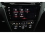 Volkswagen Golf 2.0 TSI GTI Performance - Automaat Virtual Copit- Trekhaak wegklapbaar - Schuif- / kanteldak - Virena Zekerheidspakket €895,-