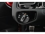 Volkswagen Golf 2.0 TSI GTI Performance - Automaat Virtual Copit- Trekhaak wegklapbaar - Schuif- / kanteldak - Virena Zekerheidspakket €895,-
