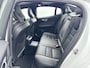Volvo S60 T8 Recharge R-Design | 19" | Panoramadak | Harman Kardon | 360 Camera | Full LED | Leder Dashboard | Elektr .verst. Sportstoelen | Stoel/Stuurverwarming