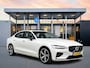 Volvo S60 T8 Recharge R-Design | 19" | Panoramadak | Harman Kardon | 360 Camera | Full LED | Leder Dashboard | Elektr .verst. Sportstoelen | Stoel/Stuurverwarming
