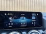 Mercedes-Benz B-klasse 200 Business Solution AMG | Sfeerverlichting | Apple Carplay | Android Auto | DAB | Rijmodus Regeling | Adaptieve Cruise Control | Lane Assist |