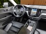 Volvo XC60 2.0 T6 Plug-in hybrid AWD Plus Dark | Trekhaak | 360 Camera | Panoramadak | Harman/Kardon | Memory