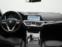 BMW 3-Serie Touring 330e Sportline Plug In Hybrid 293pk Dealer O.H PHEV | Panodak | Trekhaak af Fabriek | Lederen Sportstoelen Memory | 360 Camera | Keyless | Camera & Parkassist | 18"L.M | Apple Carplay | Sfeerverlichting |
