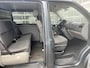 Volkswagen Transporter 2.5 TDI 340 130pk DC L2H1 Alleen Export!! Airco Cruise controle Schuifdeur Trekhaak 2500kg trekgewicht Parkeersensoren achter Navigatiesysteem 5-Persoons Euro 4
