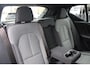 Volvo XC40 B4 Plus Dark | Trekhaak | Verwarmbare voorstoelen en stuurwiel | Premium audio by Harman Kardon | Verwarmbare voorruit | 19 inch lichtmetalen velgen