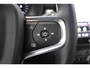 Volvo XC40 B4 Plus Dark | Trekhaak | Verwarmbare voorstoelen en stuurwiel | Premium audio by Harman Kardon | Verwarmbare voorruit | 19 inch lichtmetalen velgen