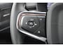 Volvo XC40 B4 Plus Dark | Trekhaak | Verwarmbare voorstoelen en stuurwiel | Premium audio by Harman Kardon | Verwarmbare voorruit | 19 inch lichtmetalen velgen