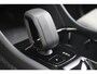 Volvo XC40 B4 Plus Dark | Trekhaak | Verwarmbare voorstoelen en stuurwiel | Premium audio by Harman Kardon | Verwarmbare voorruit | 19 inch lichtmetalen velgen