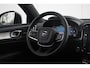 Volvo XC40 B4 Plus Dark | Trekhaak | Verwarmbare voorstoelen en stuurwiel | Premium audio by Harman Kardon | Verwarmbare voorruit | 19 inch lichtmetalen velgen