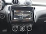 Suzuki Swift 1.0 Stijl | Trekhaak | Achteruitrijcamera | Navigatie | Stoelverwarming | Cruise control | 12 maanden garantie |