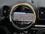 MINI Countryman Mini 1.5 Cooper S E ALL4 Classic 220 Pk Automaat DAB / Apple Carplay / Navigatie / Schuifdak / Stoelverwarming / Camera