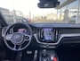 Volvo XC60 2.0 T8 Plug-in hybrid AWD R-Design / Automaat / NL-Auto / Dealer-Onderhouden / Stoel- en Stuurverwarming / Open-Panodak / Luchtvering / Adaptieve Cruise-Control + Pilot-Assist / Apple-Carlay & Android-Auto / 360°-Camera / Harman-Kardon Audio / Elektr.-Uitklapbare Trekhaak / Dodehoek-Detectie / Elektr.- Stoelen met Geheugen / Elektr.-Achterklep / Draadloze-Telefoonlader / DAB Radio-Bluetooth / Navi / 19'' LMV / ENZ.