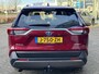 Toyota RAV4 2.5 Hybrid AWD STYLE APPLE/ANDROID STOEL/STUURVERWARMING CLIMA TREKHAAK 1650KG TREKGEWICHT LM-VELGEN ALARMSYSTEEM