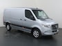 Mercedes-Benz Sprinter 319 CDI | Aut. | L2 H1 | Select | Distronic | 3500 KG Trekhaak | 17" Lichtmetalen Wielen | Navigatie | Parkeercamera | LED Koplampen | Vloer+Zijwanden | Certified