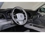 Volvo XC90 T8 Recharge AWD Inscription Intro Edition - Luchtvering - Panorama/schuifdak - IntelliSafe Assist & Surround - 360º Camera - Bowers & Wilkins audio - Adaptieve LED koplampen - Verwarmde voorstoelen, stuur & achterbank - Parkeersensoren voor & achter - Elektr. bedienb. voorstoelen met geheugen - Head up display - Extra getint glas - Elektr. inklapbare trekhaak - 20' LMV