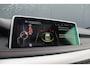 BMW X5 M 576PK | Pano | Head-up | Leder | Keyless | 20" LMV | Alcantara hemel | Dodehoek detectie | Lane assist | Soft Close | LED | Memory stoel | Schakel flippers | Elektr. wegklapbare trekhaak | Adaptief sport onderstel | 4-Zone Clima