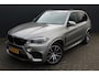 BMW X5 M 576PK | Pano | Head-up | Leder | Keyless | 20" LMV | Alcantara hemel | Dodehoek detectie | Lane assist | Soft Close | LED | Memory stoel | Schakel flippers | Elektr. wegklapbare trekhaak | Adaptief sport onderstel | 4-Zone Clima