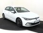 Volkswagen Golf 1.4 eHybrid Style | SoH 92% | Adaptieve cruise control | LED matrix verlichting | Navigatie | Elektrisch verstelbare bestuurdersstoel met geheugen | Stoel- en stuurwielverwarming | Parkeersensoren | CarPlay |