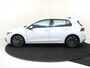 Volkswagen Golf 1.4 eHybrid Style | SoH 92% | Adaptieve cruise control | LED matrix verlichting | Navigatie | Elektrisch verstelbare bestuurdersstoel met geheugen | Stoel- en stuurwielverwarming | Parkeersensoren | CarPlay |