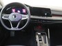 Volkswagen Golf 1.4 eHybrid Style | SoH 92% | Adaptieve cruise control | LED matrix verlichting | Navigatie | Elektrisch verstelbare bestuurdersstoel met geheugen | Stoel- en stuurwielverwarming | Parkeersensoren | CarPlay |