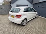 Mercedes-Benz B-klasse 160 Business Class,Parking system,Navi,Cruise control,Stoelverwarming,Lichtmetalen velgen