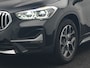 BMW X1 xDrive25e X Line Plug In Hybrid 221pk Dealer O.H. PHEV | Panodak | Head Up | Camera | Stuur Verwarmd | Lederen Sportstoelen Verwarmd | Hifi Audio | Adaptive LED | Sfeerverlichting | Cruise Control | Navigatie | DAB |