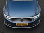 Volkswagen Passat Variant GTE Highline PHEV 218pk Dealer O.H | Trekhaak af Fabriek | Adaptive Cruise | Alcantara Sportstoelen Memory & Massage | Virtual | Parkassist & Camera | 18"L.M | Matrix LED | Keyless | Plug in Hybrid