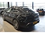 Porsche Macan 4 100 kWh navi pano cruise camera sport chrono 20 inch !!