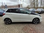 Toyota Yaris 1.0 VVT-i BI-TONE TREKHAAK LM-VELGEN CLIMA BLUETOOTH CAMERA PRIVACY GLASS EL-RAMEN/SPIEGELS
