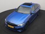 BMW 3-Serie 318i M Sport Shadow 156pk Dealer O.H | Panodak | Alcantara Sportstoelen Verwarmd | Camera & Parkassist | Keyless | Hifi Audio | Apple Carplay | 18"L.M | Sfeerverlichting |