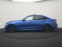 BMW 3-Serie 318i M Sport Shadow 156pk Dealer O.H | Panodak | Alcantara Sportstoelen Verwarmd | Camera & Parkassist | Keyless | Hifi Audio | Apple Carplay | 18"L.M | Sfeerverlichting |