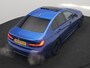 BMW 3-Serie 318i M Sport Shadow 156pk Dealer O.H | Panodak | Alcantara Sportstoelen Verwarmd | Camera & Parkassist | Keyless | Hifi Audio | Apple Carplay | 18"L.M | Sfeerverlichting |
