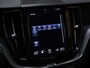 Volvo XC60 2.0 B5 Momentum Exclusive [TREKHAAK, SCHUIFKANTELDAK, MEMORY SEATS, ADAPTIVE CRUISE CONTROL, APPLE CARPLAY, ANDROID AUTO, HARMAN/KARDON, HUD, 360 CAMERA, NIEUWSTAAT]
