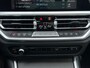 BMW 3-Serie Touring 320e Business Edition Plus | M sport | Pano | HUD | Leder