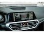 BMW 3-Serie Touring 320e Business Edition Plus | M sport | Pano | HUD | Leder