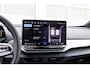 Volkswagen ID.5 286pk Pro Business 77 kWh | Achteruitrijcamera | Black Edition | Stoel-/ Stuurverwarming | Navigatie | 19'' LMV